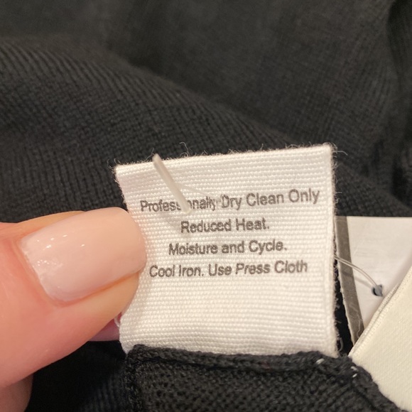 NWT.  Scoop Black 100% Merino Wool V Neck Sweater Dress Puff Sleeves - Picture 15 of 16